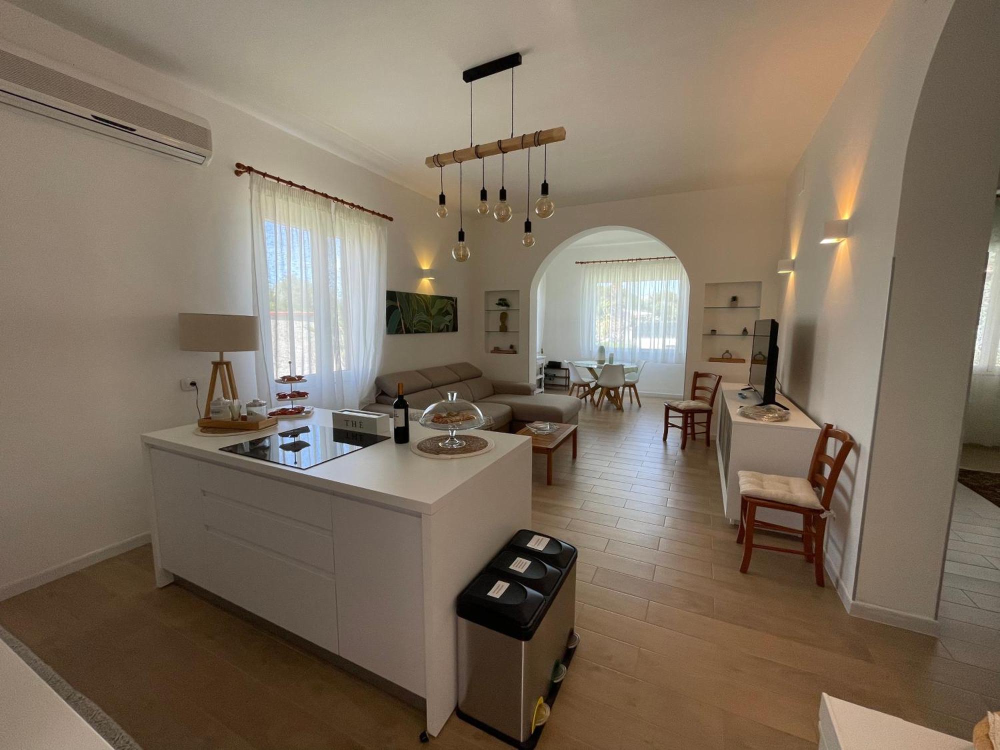 Villa I Mori Di Noro Валдериче Екстериор снимка